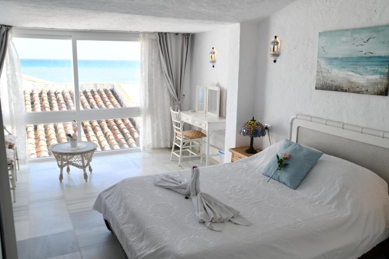 Sea Shells At Bahia Dorada Villa Естепона Екстериор снимка