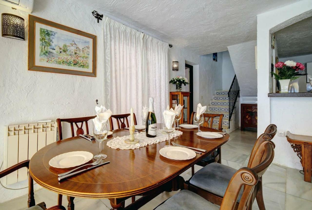 Sea Shells At Bahia Dorada Villa Естепона Екстериор снимка